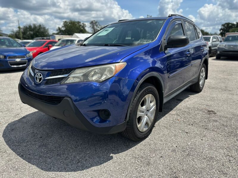 2015 TOYOTA RAV 4 LE