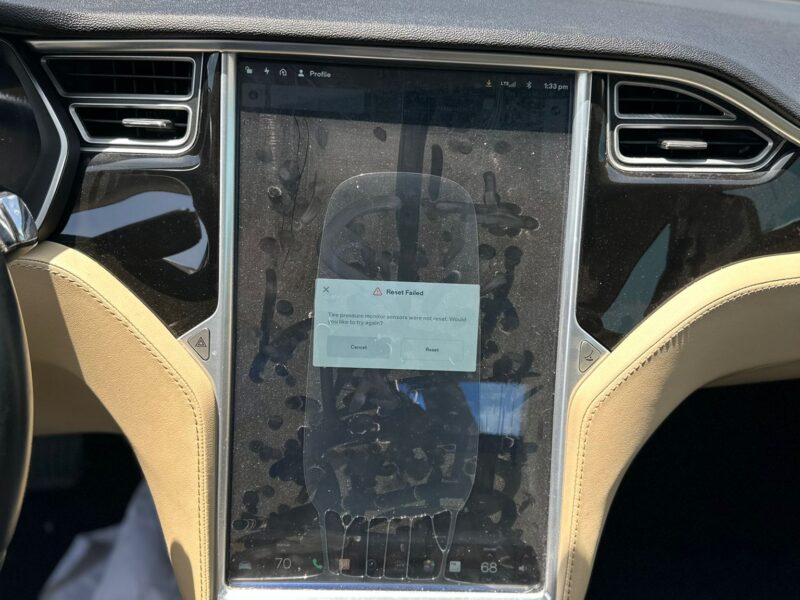 2014 Tesla Model S Sedan 4D