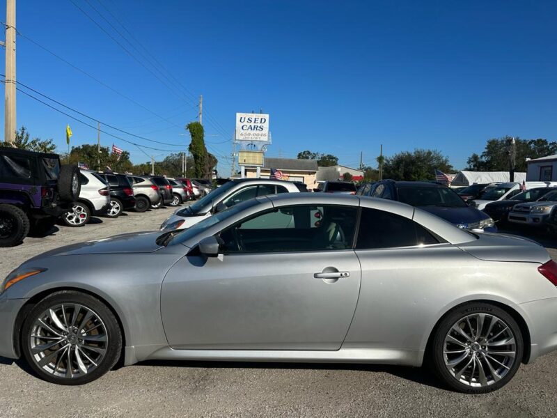 2014 INFINITI Q60