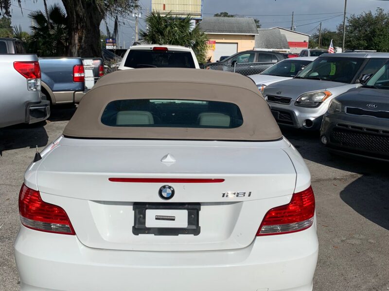 2008 BMW SERIE 1 128i