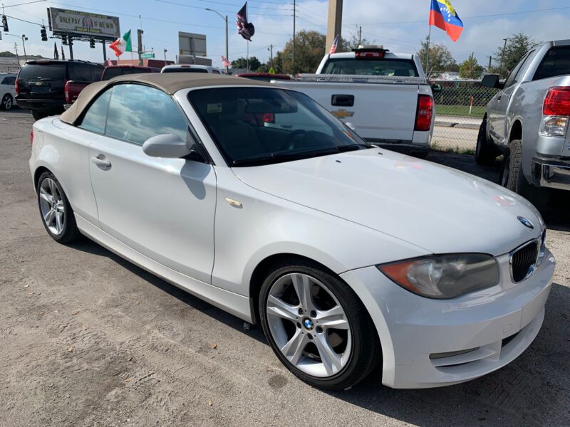 2008 BMW SERIE 1 128i