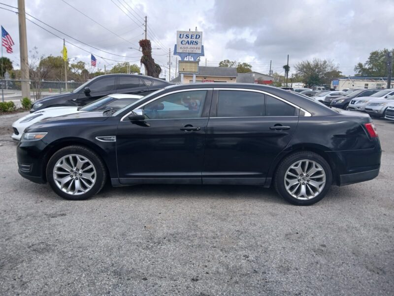 2013 FORD TAURUS