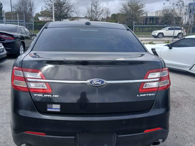 2013 FORD TAURUS