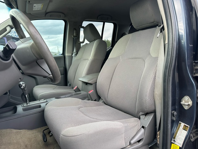 2017 NISSAN FRONTIER 4D