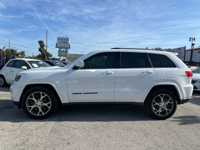 2018 JEEP GRAND CHEROKE