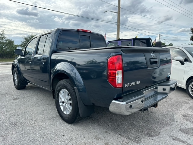 2017 NISSAN FRONTIER 4D