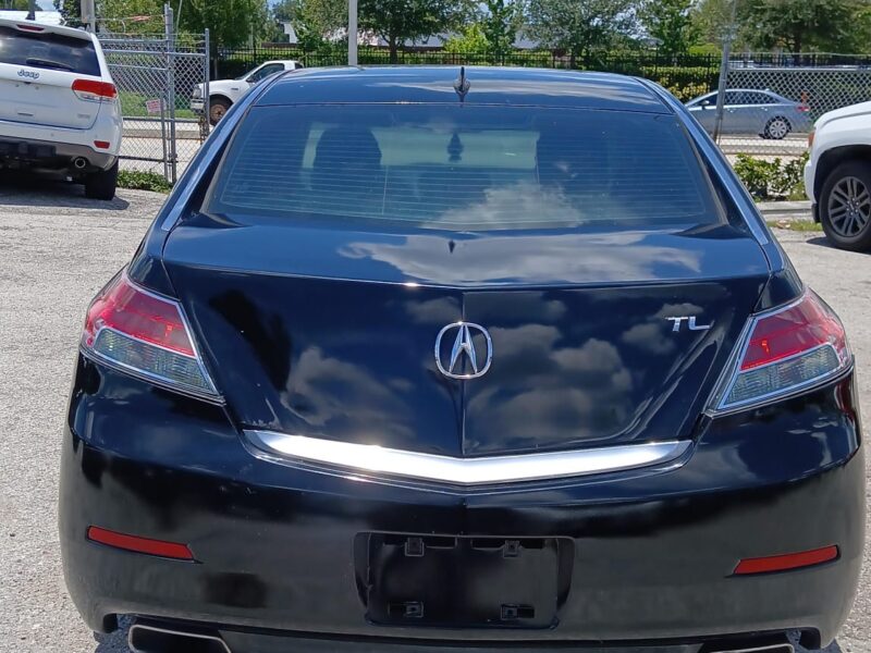 2013 ACURA TL SEDAN