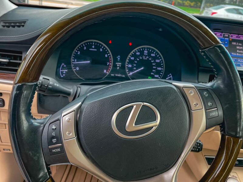 2013 LEXUS ES 350 SEDAN