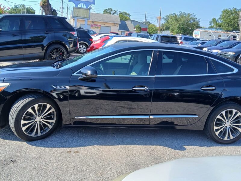 2017 Buick LaCrosse